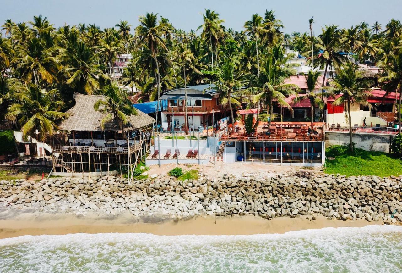 Black Beach Resort Varkala Exterior foto